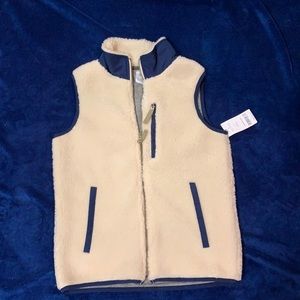 NWT Carter’s sz 8 vest